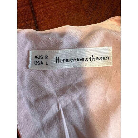 Here comes the Sun lightweight floral flutter sleeve summer dress open back L - Picture 9 of 10